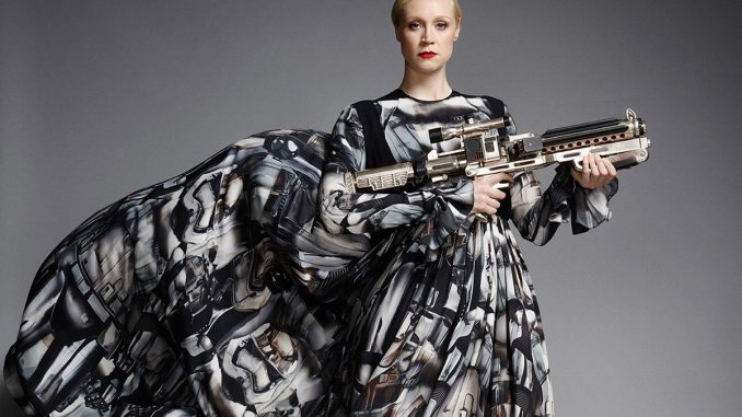 t-gwendoline-christie-giles-deacon-costume-star-wars-ss