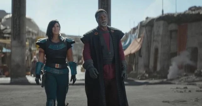Gina-Carano-as-Cara-Dune-and-Carl-Weathers-as-Greef-Karga-in-Mandalorian